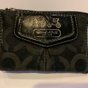 Mini coach signature